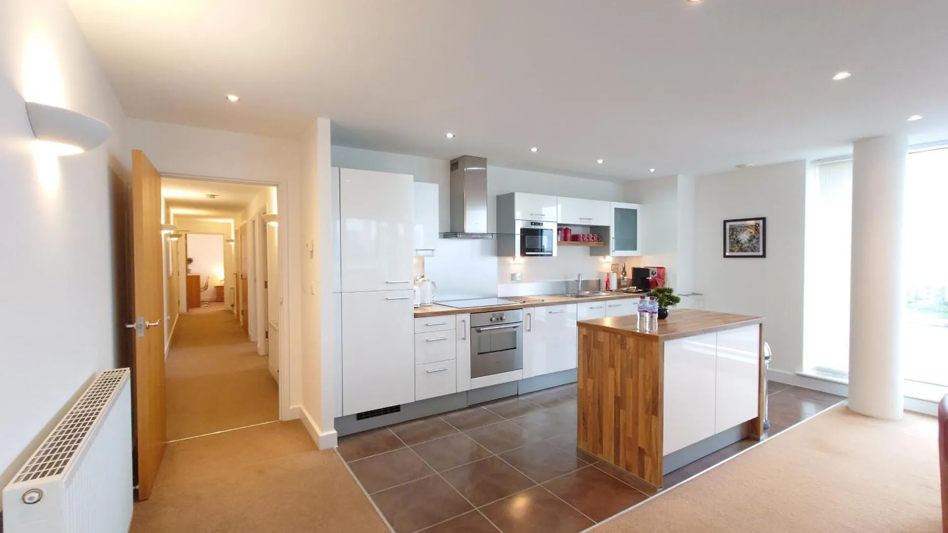 London Excel Stays - Three Bed Serviced Apartment