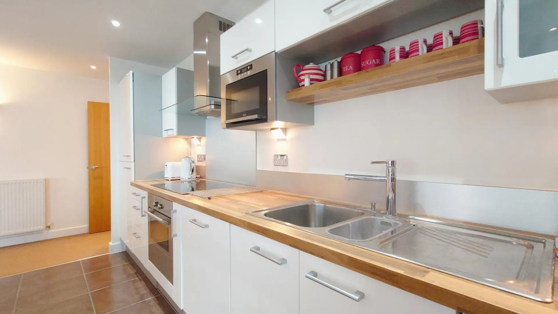 London Excel Stays - Three Bed Serviced Apartment United Kingdom